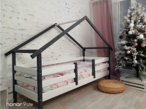 Кровать Сонечка одноярусная с крышей в Лянторе - lyantor.magazinmebel.ru | фото - изображение 1